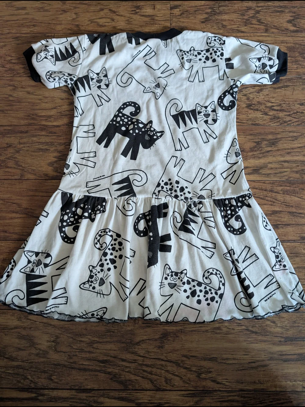 $‎ 💥3/$24 Vintage Zoodles Girls' Black & White Cat Print Casual Dress